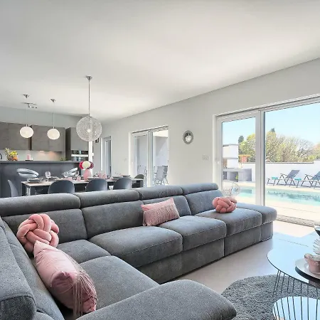 Ella Premantura By Interhome Willa