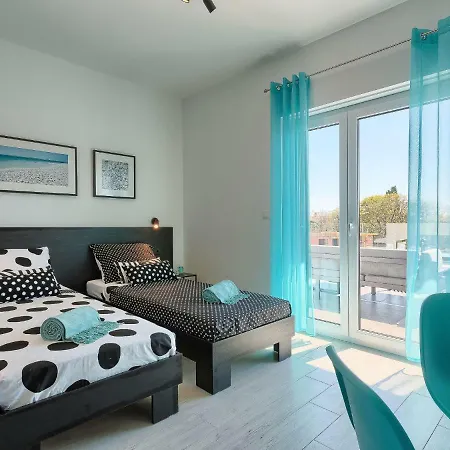 Ella Premantura By Interhome Willa Pula