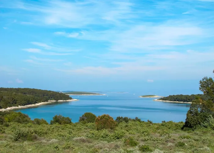 Ella Premantura By Interhome * Pola