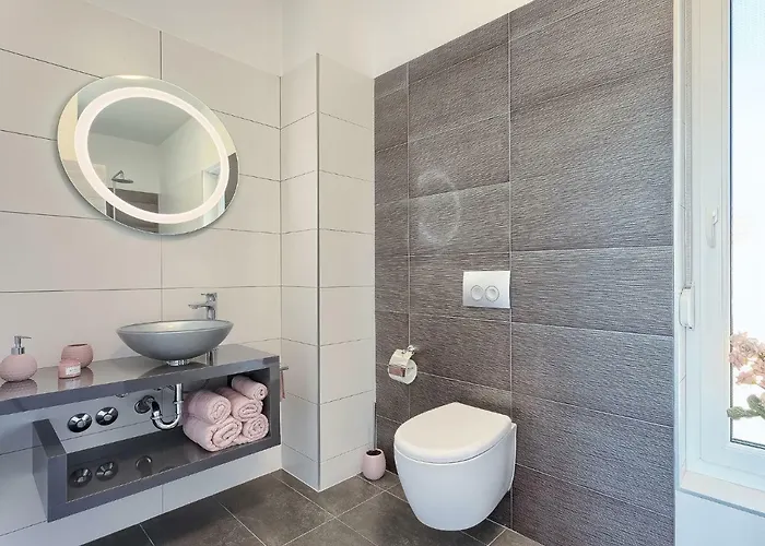 Vila Ella Premantura By Interhome