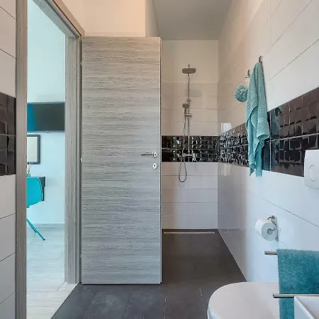 Ella Premantura By Interhome פולה